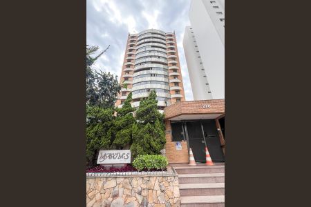 Apartamento para alugar com 340m², 4 quartos e 3 vagasFachada + plaquinha