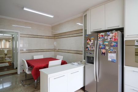 Apartamento para alugar com 340m², 4 quartos e 3 vagasCozinha