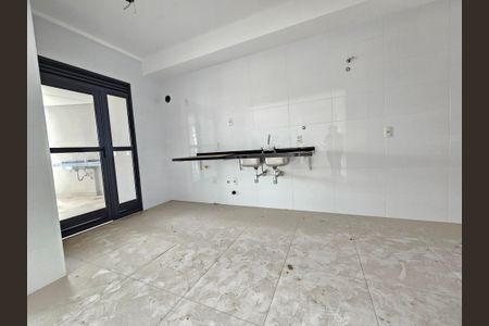 Apartamento à venda com 227m², 3 quartos e 4 vagas Apartamento à venda com 227m², 3 quartos e 4 vagasCozinha