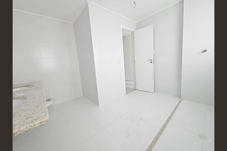 Apartamento à venda com 227m², 3 quartos e 4 vagas Apartamento à venda com 227m², 3 quartos e 4 vagasBanheiro da Suíte 3