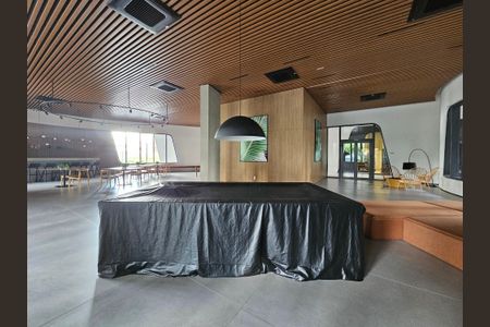 Apartamento à venda com 227m², 3 quartos e 4 vagas Apartamento à venda com 227m², 3 quartos e 4 vagasÁrea comum - Salão de festas