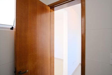 Banheiro de apartamento à venda com 1 quarto, 30m² em Vila Centenario, São Paulo