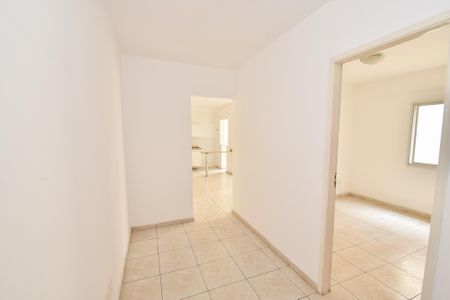 Apartamento à venda com 58m², 2 quartos e 1 vaga Apartamento à venda com 58m², 2 quartos e 1 vagaHall dos quartos
