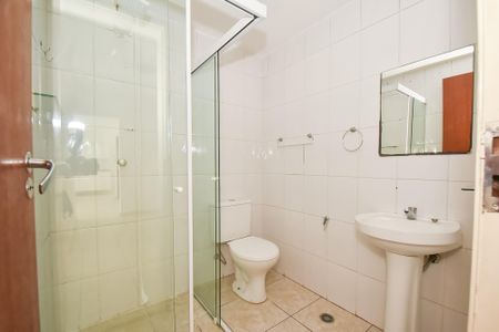 Apartamento à venda com 58m², 2 quartos e 1 vaga Apartamento à venda com 58m², 2 quartos e 1 vagaBanheiro
