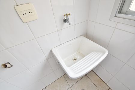 Apartamento à venda com 60m², 2 quartos e 1 vaga Apartamento à venda com 60m², 2 quartos e 1 vagaÁrea de serviço