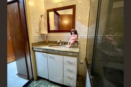 Casa à venda com 360m², 3 quartos e 4 vagas