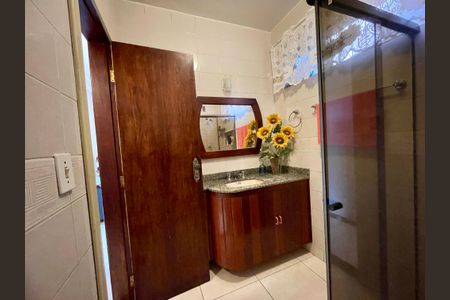 Casa à venda com 360m², 3 quartos e 4 vagas