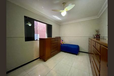 Casa à venda com 360m², 3 quartos e 4 vagas
