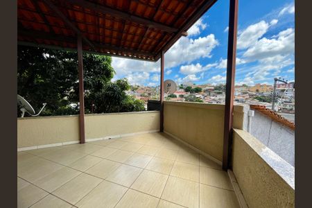 Casa à venda com 360m², 3 quartos e 4 vagas