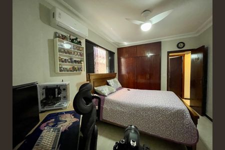 Casa à venda com 360m², 3 quartos e 4 vagas