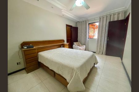 Casa à venda com 360m², 3 quartos e 4 vagas