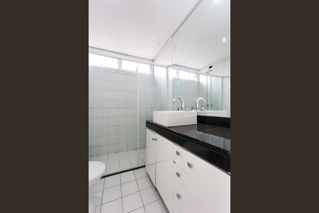 Apartamento para alugar com 86m², 1 quarto e 2 vagas Apartamento para alugar com 86m², 1 quarto e 2 vagasBanheiro da Suíte