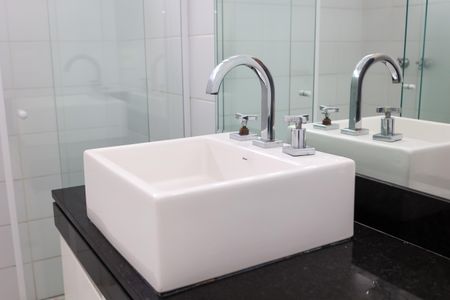 Apartamento para alugar com 86m², 1 quarto e 2 vagas Apartamento para alugar com 86m², 1 quarto e 2 vagasBanheiro da Suíte