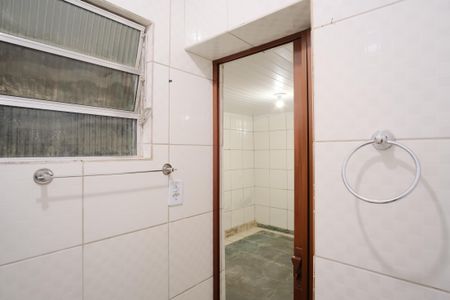 Casa para alugar com 25m², 1 quarto e sem vagaBanheiro