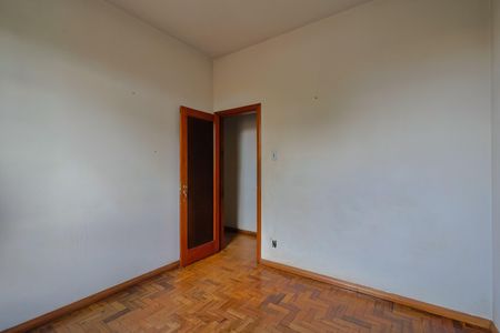 Casa à venda com 223m², 5 quartos e 10 vagas Casa à venda com 223m², 5 quartos e 10 vagasQuarto 3