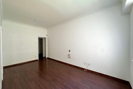 Apartamento à venda com 62m², 1 quarto e sem vaga