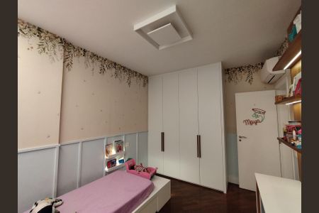 Apartamento à venda com 150m², 3 quartos e 2 vagasQuarto 2