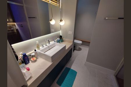 Apartamento à venda com 150m², 3 quartos e 2 vagasBanheiro - torneira