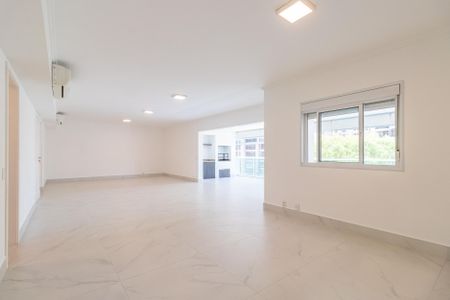 Apartamento para alugar com 208m², 3 quartos e 3 vagasSala