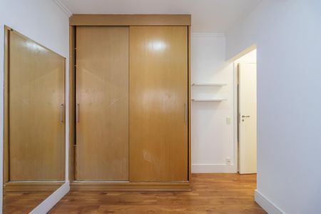 Apartamento para alugar com 208m², 3 quartos e 3 vagasSuíte 2