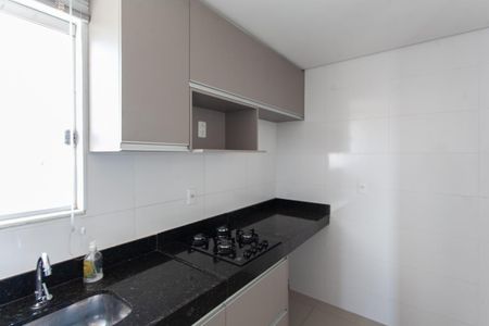 Apartamento à venda com 100m², 2 quartos e 2 vagasCozinha
