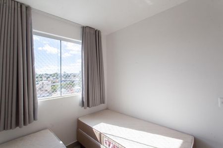 Apartamento à venda com 100m², 2 quartos e 2 vagasQuarto 2