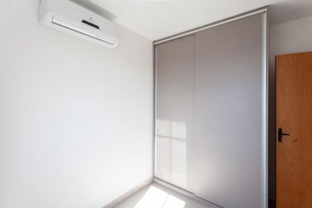 Quarto 1 de apartamento à venda com 2 quartos, 100m² em Santa Branca, Belo Horizonte