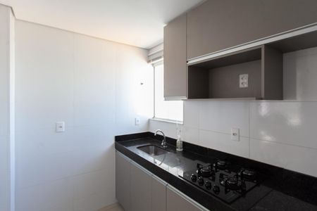Apartamento à venda com 100m², 2 quartos e 2 vagasCozinha
