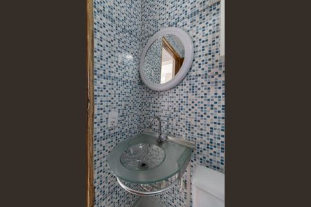 Apartamento à venda com 44m², 2 quartos e 1 vaga Apartamento à venda com 44m², 2 quartos e 1 vagaBanheiro