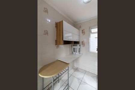 Apartamento à venda com 44m², 2 quartos e 1 vaga Apartamento à venda com 44m², 2 quartos e 1 vagaCozinha e Área de Serviço