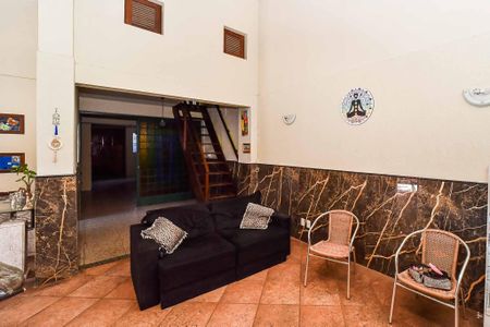 Casa à venda com 352m², 3 quartos e 3 vagas Casa à venda com 352m², 3 quartos e 3 vagasSala de Jantar