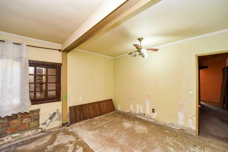 Casa à venda com 352m², 3 quartos e 3 vagas Casa à venda com 352m², 3 quartos e 3 vagasSuíte