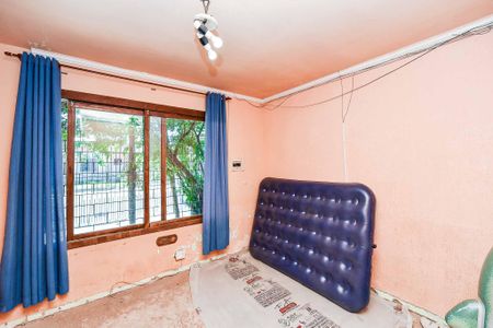 Casa à venda com 352m², 3 quartos e 3 vagas Casa à venda com 352m², 3 quartos e 3 vagasQuarto 2