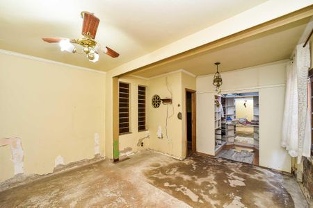 Casa à venda com 352m², 3 quartos e 3 vagas Casa à venda com 352m², 3 quartos e 3 vagasSuíte