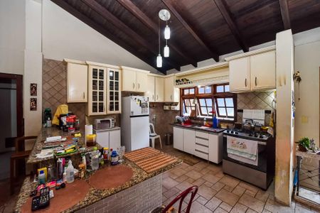 Casa à venda com 352m², 3 quartos e 3 vagas Casa à venda com 352m², 3 quartos e 3 vagasCozinha