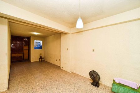 Casa à venda com 352m², 3 quartos e 3 vagas Casa à venda com 352m², 3 quartos e 3 vagasSala 2