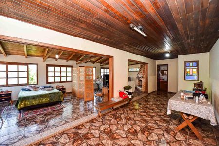 Casa à venda com 352m², 3 quartos e 3 vagas Casa à venda com 352m², 3 quartos e 3 vagasSalão de Festas