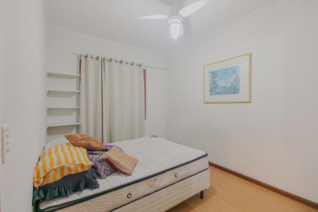 Quarto 1 de apartamento para alugar com 2 quartos, 2486m² em Cerqueira César, São Paulo