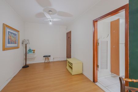 Sala de apartamento para alugar com 2 quartos, 2486m² em Cerqueira César, São Paulo