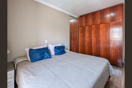 Casa à venda com 256m², 3 quartos e 6 vagas