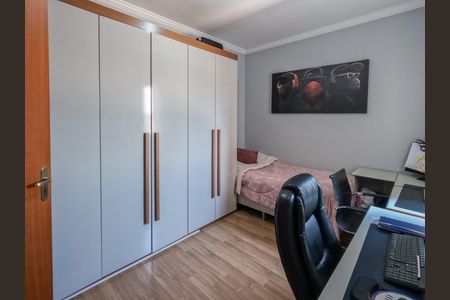 Casa à venda com 256m², 3 quartos e 6 vagas