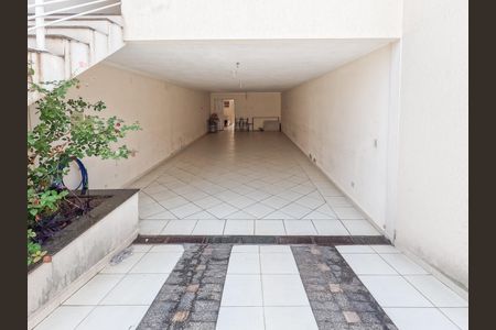 Casa à venda com 256m², 3 quartos e 6 vagas