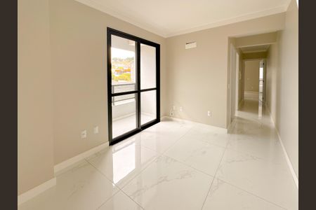 Apartamento para alugar com 100m², 2 quartos e 1 vagaSala