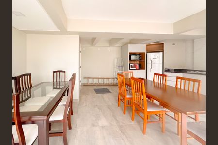 Apartamento para alugar com 100m², 2 quartos e 1 vagaÁrea comum - Salão de festas