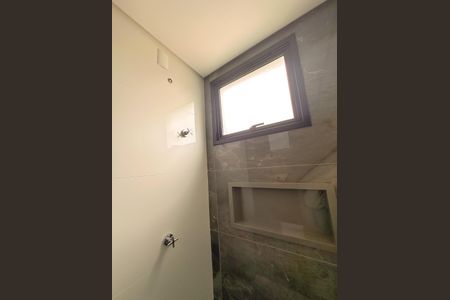Apartamento para alugar com 100m², 2 quartos e 1 vagaBanheiro da Suíte