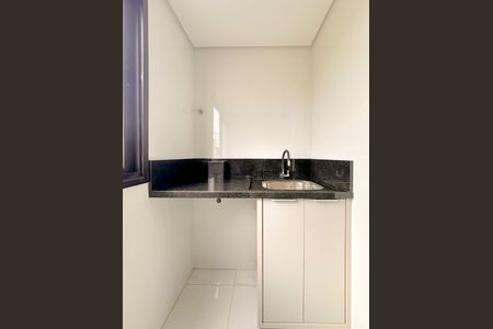 Apartamento para alugar com 100m², 2 quartos e 1 vagaÁrea de Serviço