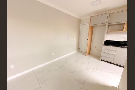 Apartamento para alugar com 100m², 2 quartos e 1 vagaSala