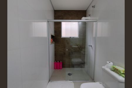 Casa à venda com 130m², 3 quartos e 2 vagas Casa à venda com 130m², 3 quartos e 2 vagasBanheiro - torneira