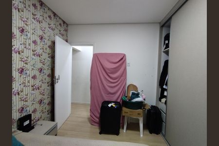 Casa à venda com 130m², 3 quartos e 2 vagas Casa à venda com 130m², 3 quartos e 2 vagasQuarto 2