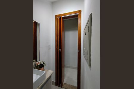 Casa à venda com 130m², 3 quartos e 2 vagas Casa à venda com 130m², 3 quartos e 2 vagasBanheiro - torneira